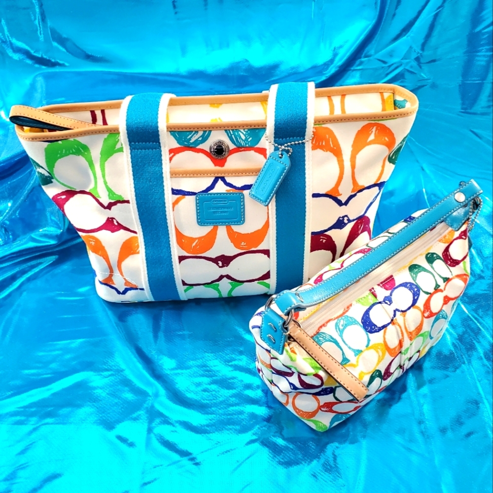 Coach "Scribble" Bundle - Picture 3 of 5